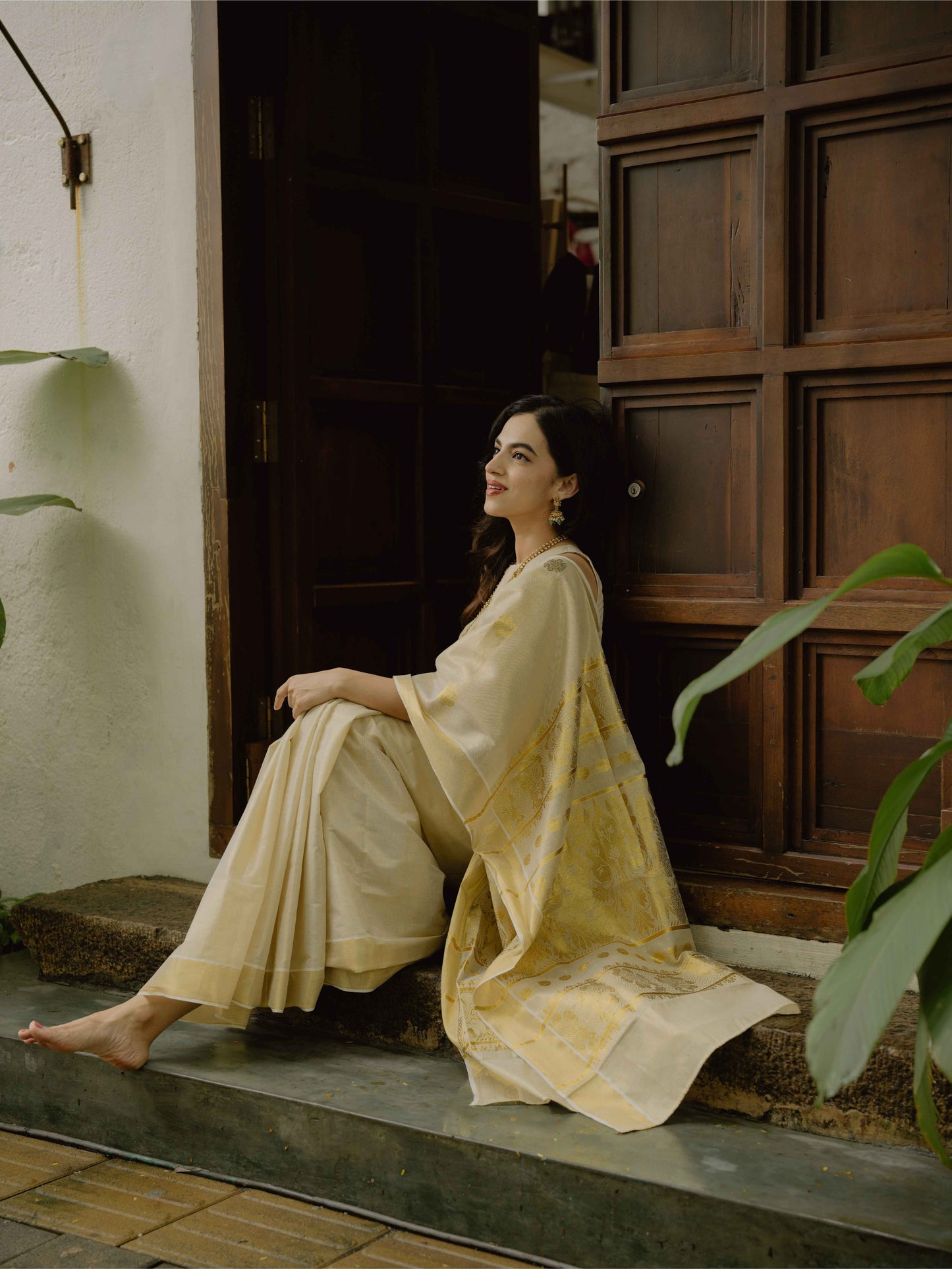 Onaprabha - Onam Kasavu Tissue Saree