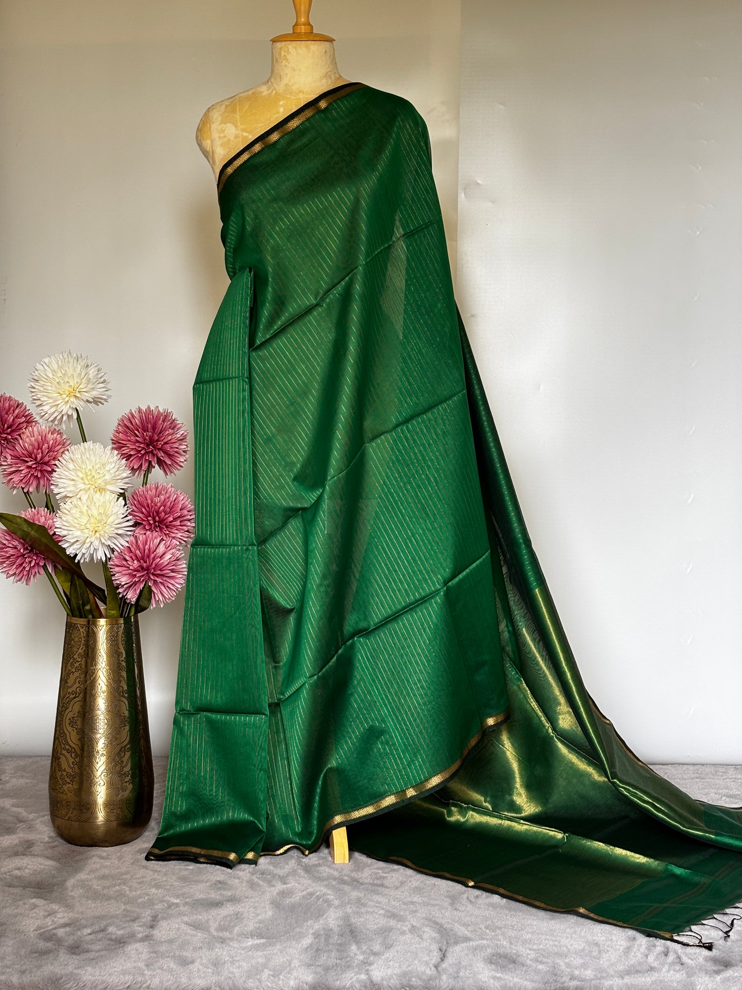 Green Maheshwari Saree with Zari stripes