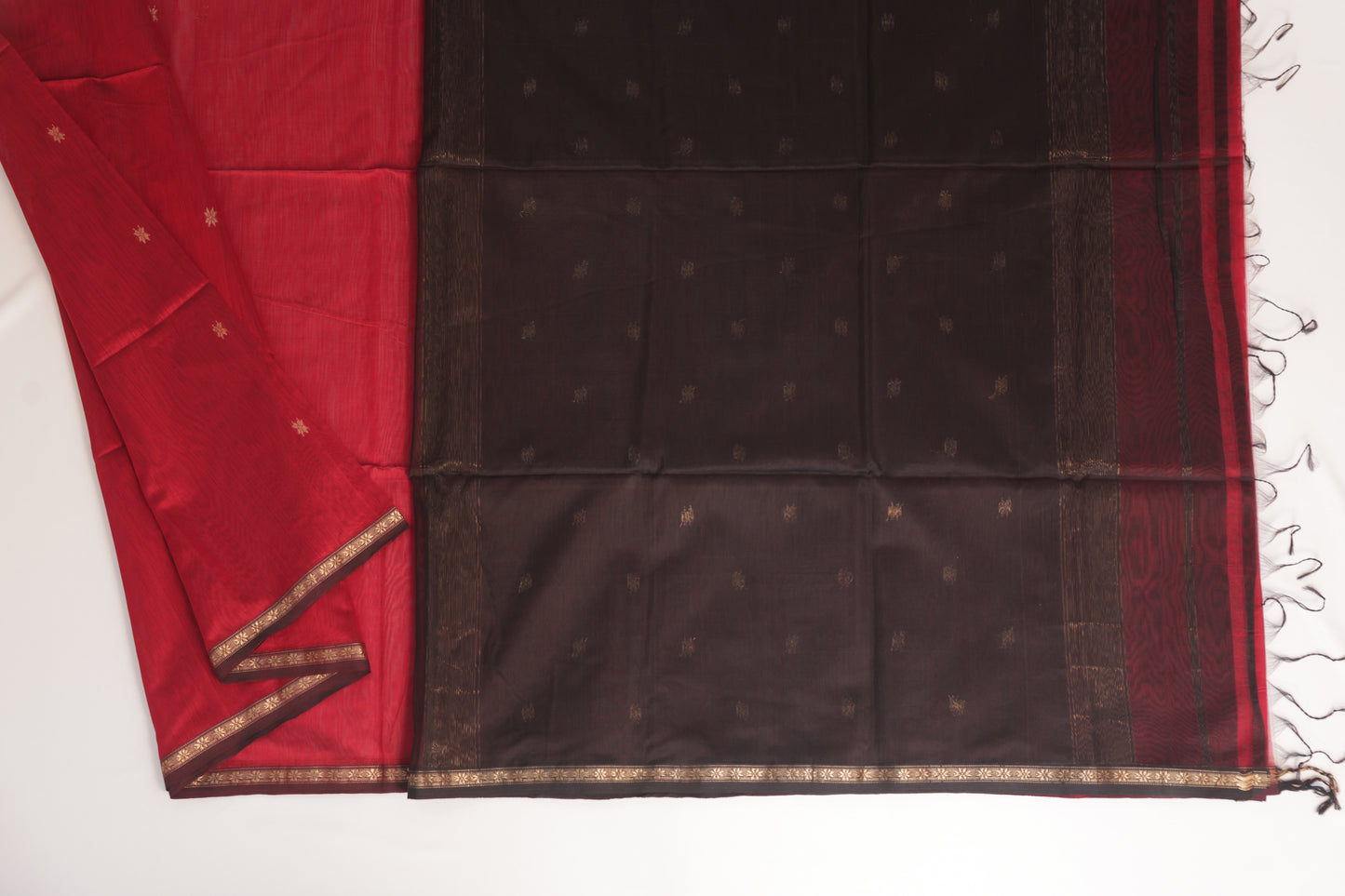 Red and Black Maheshwari Silk Cotton Saree