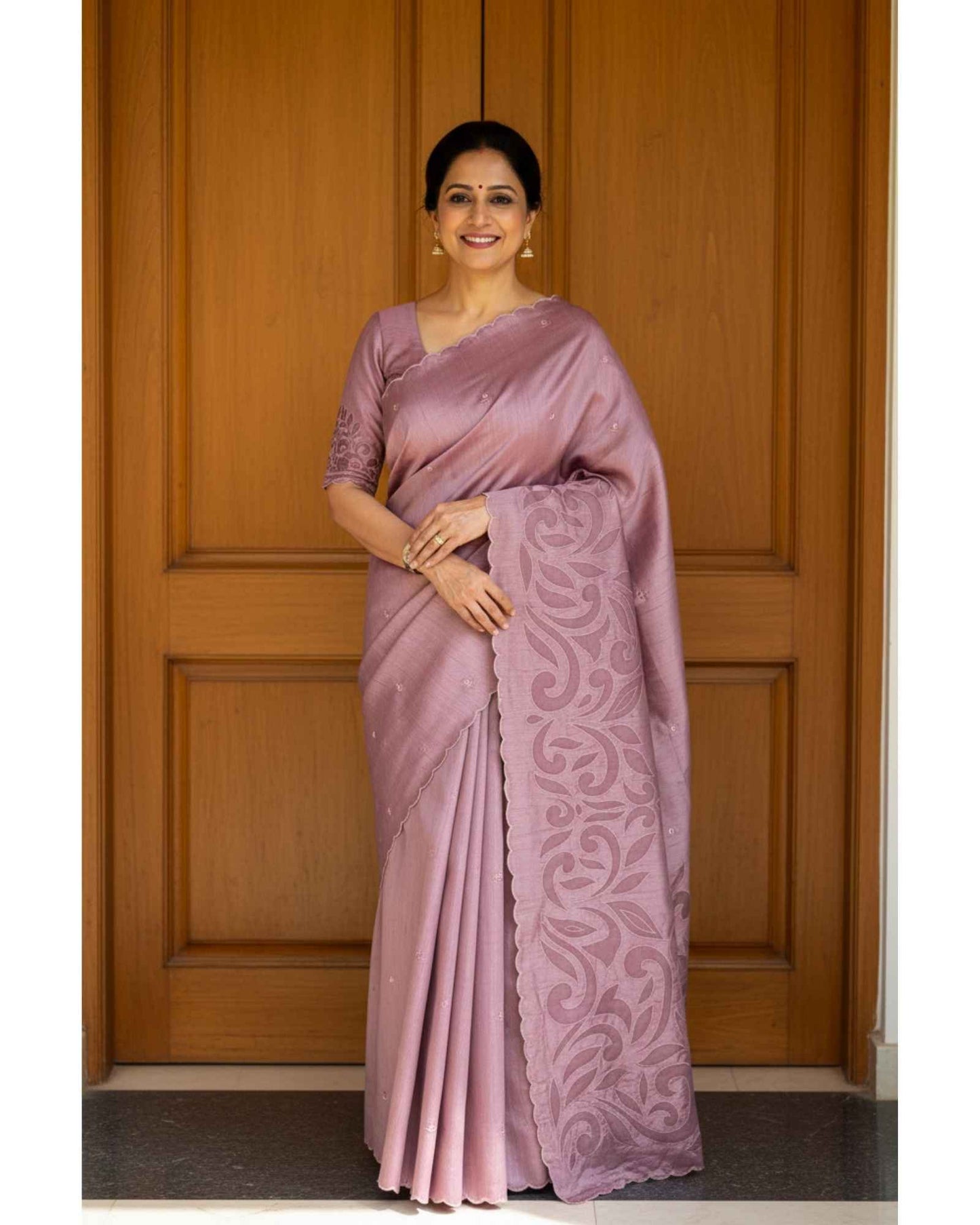 Onion Pink Semi Tussar Saree with Applique Work