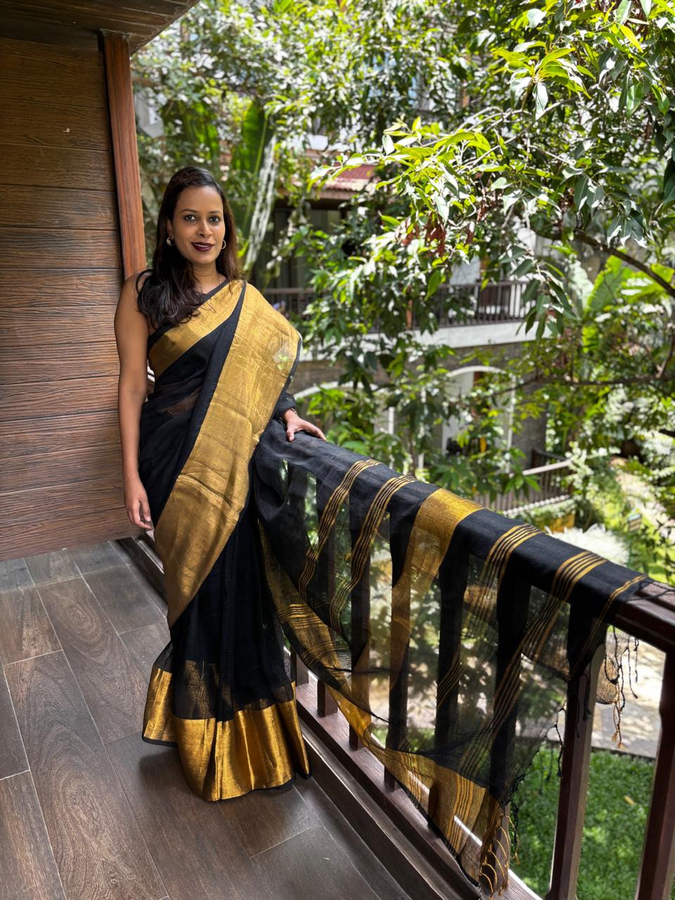Black Mahapaar Linen Saree